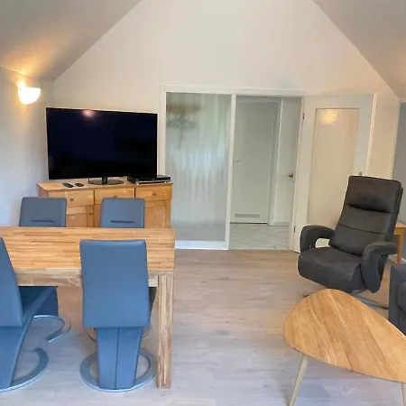 Bernsteinfischer - Mit 2 Balkone * Zempin