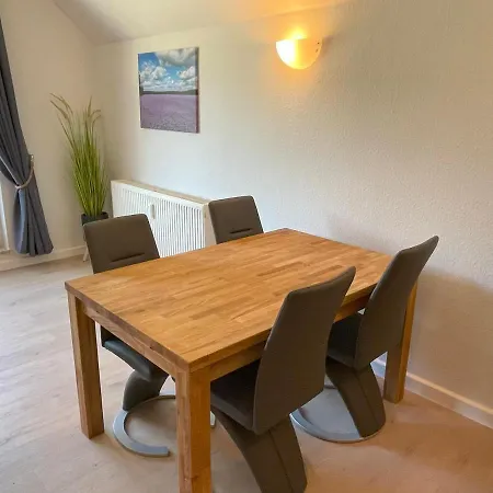 Bernsteinfischer - Mit 2 Balkone Zempin